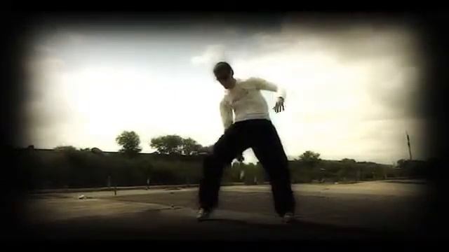 ПОЦАНЫ ЗАЖИГАЮТ- ПРОГРЕССИВНЫЙ ВИД СПОРТА-ДВА РАЗНЫХ СТИЛЯ смотреть онлайн