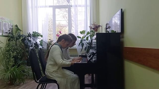 М.Шмитц " Принцесса танцует вальс", И Беркович "Марш" исп. Самохвалова В., Максименко И.. смотреть онлайн