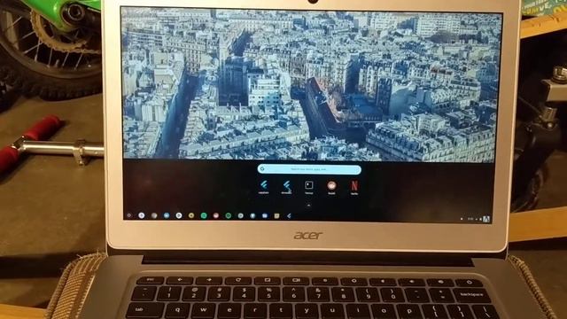 Fuchsia OS Armadillo , Capybara running on Chromebook смотреть онлайн
