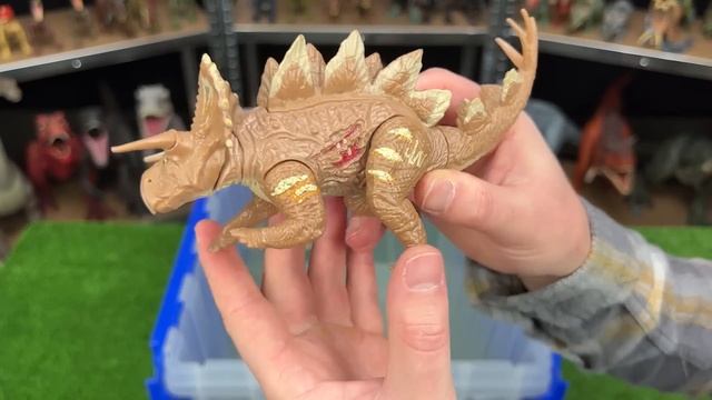 HUGE Transformers: War for Cybertron & Beast Wars Collection | T-Rex, Velociraptor, and More! смотреть онлайн