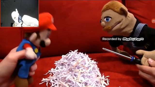 Gravnes react to Jeff's paper shredder смотреть онлайн
