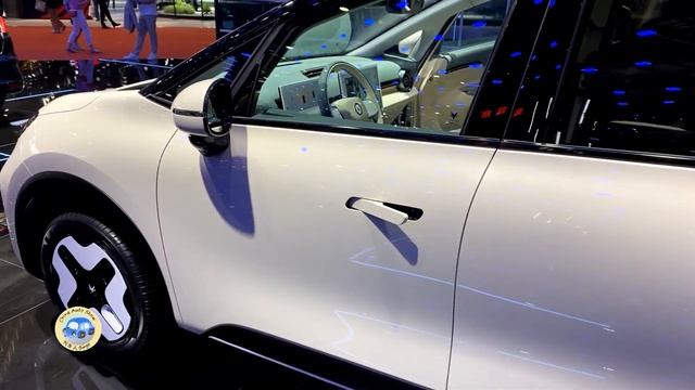 2024 ARCFOX KAOLA EV Walkaround | Mom‘s Car |—2023 Shanghai Motor Show смотреть онлайн