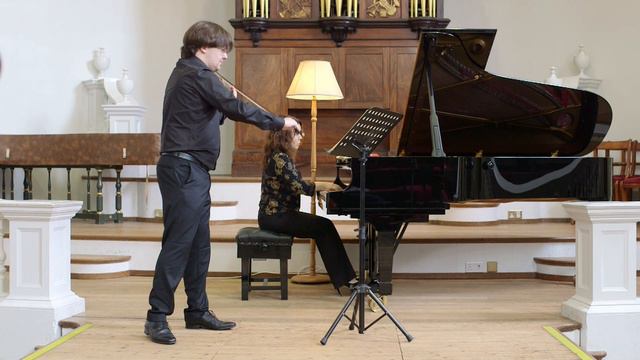 Ben Gilmore (violin) and Katya Apekisheva (piano) play Mozart, Clara Schumann and Schubert смотреть онлайн