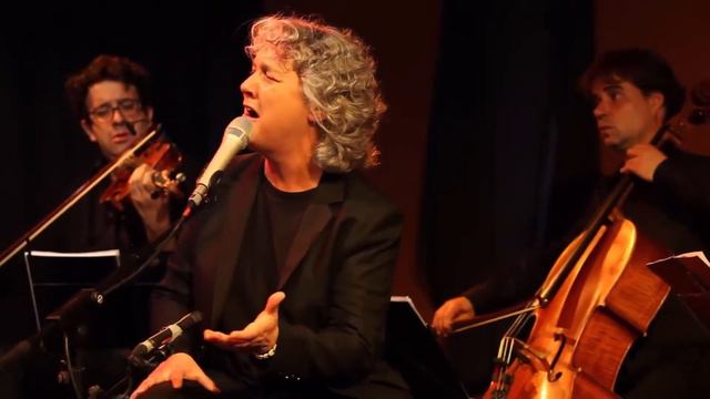 Mayte Martín a L'Atlàntida смотреть онлайн