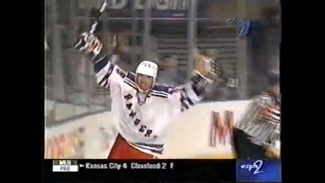 Wayne Gretzky's last NHL goal, march 1999 against Islanders смотреть онлайн