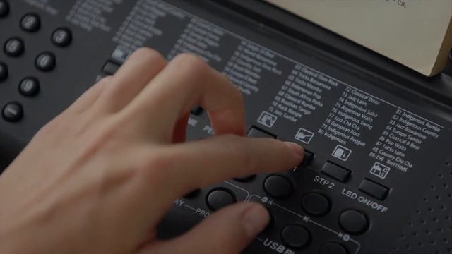 Синтезатор SK20069,61кл. в/к 234867 смотреть онлайн