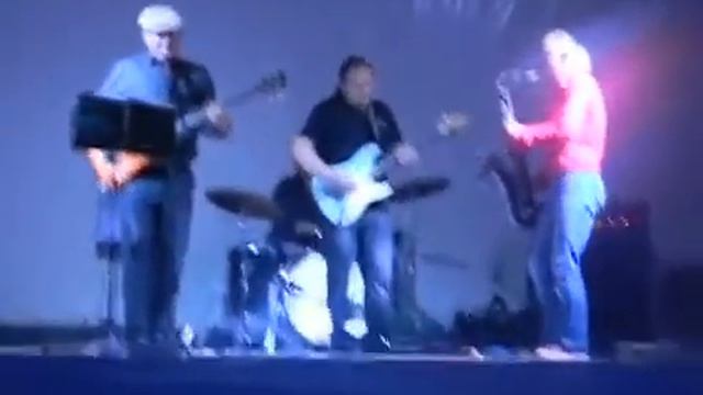 гр Cover ZA Человек и кошка смотреть онлайн