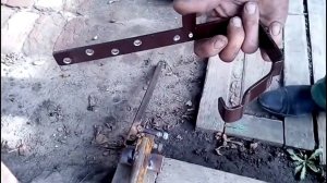 Приспособа гибки крючков для отливов.