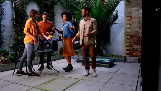 The new Sony GTK-PG10 Outdoor Wireless Speaker смотреть онлайн