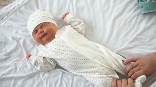Производим одежду и кровать для новорожденных в Бишкеке смотреть онлайн