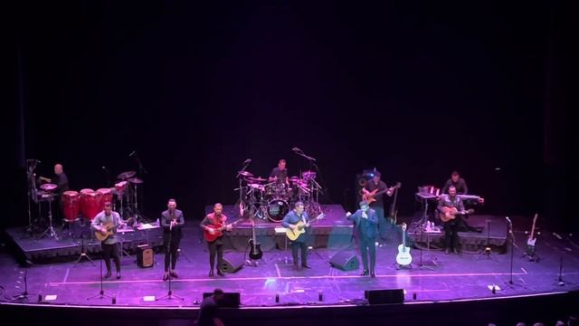 Gipsy Kings ft. Tonino Baliardo - Un Amor смотреть онлайн