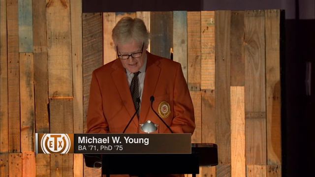 Michael Young | 2019 Distinguished Alumnus Award Acceptance Speech смотреть онлайн