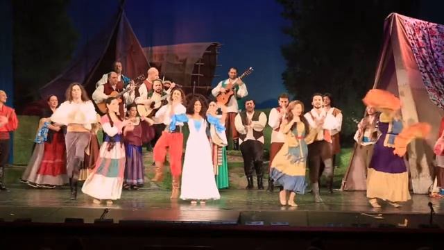 Спектакль театра Ромэн "Цыганская невеста" Tanec Final смотреть онлайн
