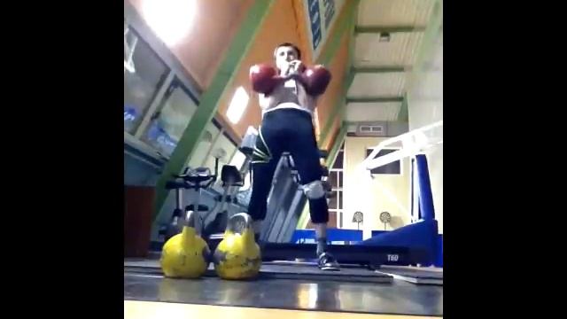 Гиревой спорт - фрагмент тренировки / Kettlebell lifting - training fragment смотреть онлайн