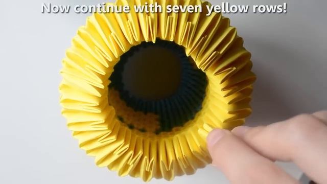 How to make an Origami Minion | Birthday Gifts - 3D Toys | DIY Paper Crafts |Giulia's Art смотреть онлайн