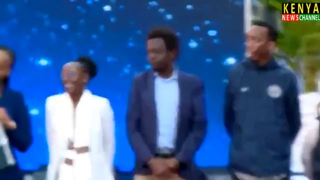 RUTO INTRODUCES HIS FAMILY IN CHURCH TODAY смотреть онлайн