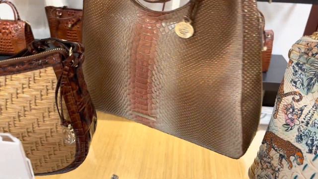 Y1061 COACH скидка 65%. Нечаянно зашла. смотреть онлайн