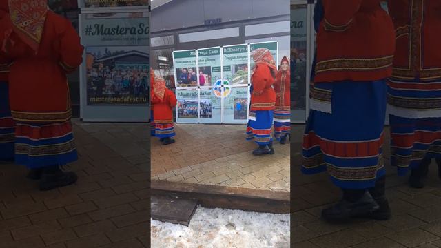 Ансамбль - "Соловушки", г.Дмитров.8 марта 2023г. Русские Матрёшечки... смотреть онлайн