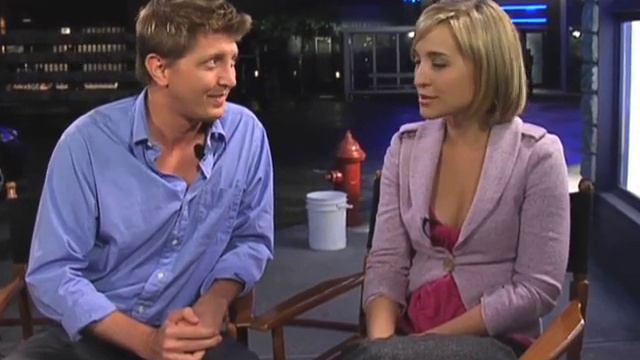 Smallville 8: Director Allison Mack смотреть онлайн