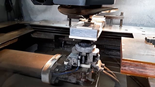 Mitsubishi MV1200S. Эрозионный проволочно-вырезной станок. Вступление. смотреть онлайн