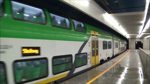 [Koleje Mazowieckie] EU47-007 ze służbowym | Warszawa Centralna смотреть онлайн