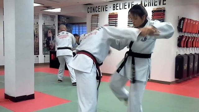 A Hapkido class with many throws // Toronto Hapkido Academy смотреть онлайн