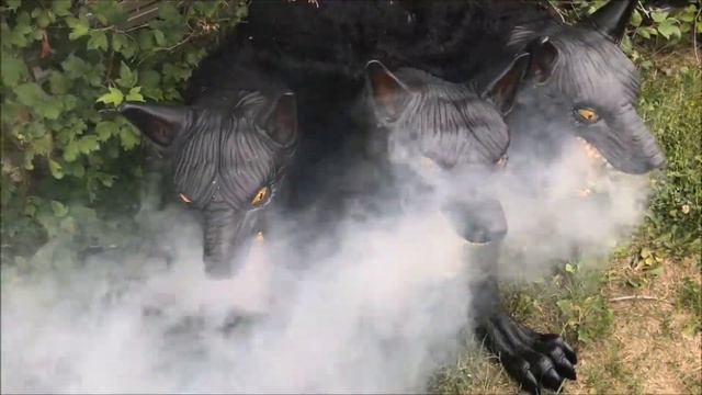 Cerberus | Animated Halloween decoration смотреть онлайн