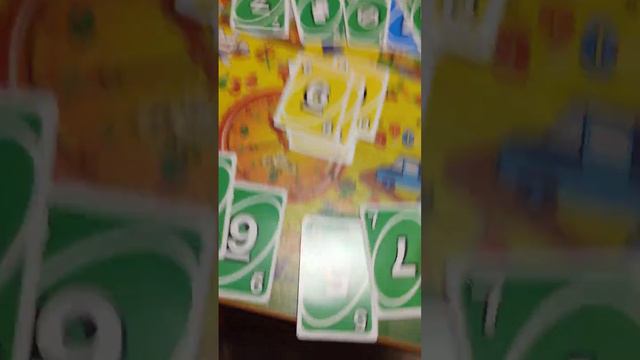 Игра в уно с котом. смотреть онлайн