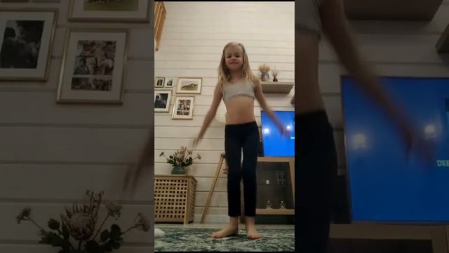 танец под луной смотреть онлайн