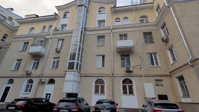 Старая Москва, здания в стиле советского неоклассицизма
