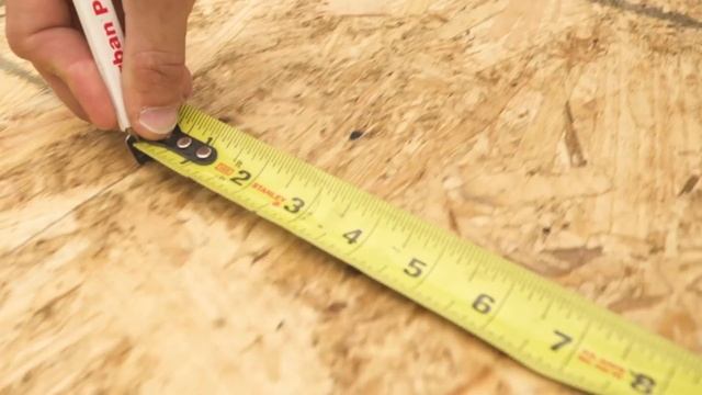 Pros React: DEWALT® 20V MAX* 7-1/4" Cordless Circular Saw (DCS570B) смотреть онлайн