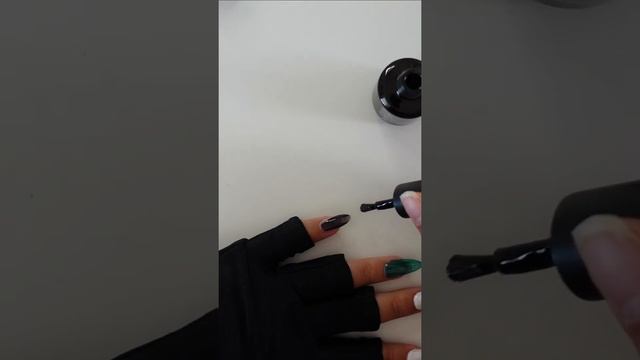 Doing Slytherin Inspired Nails #shorts смотреть онлайн