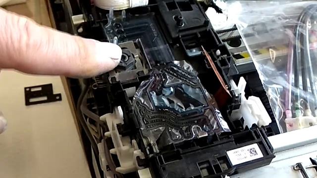 Brother MFC 525W Течь чернил из ПГ смотреть онлайн