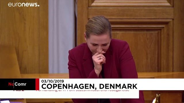 Доклад о дружбе слонихи и верблюда рассмешил депутатов… смотреть онлайн