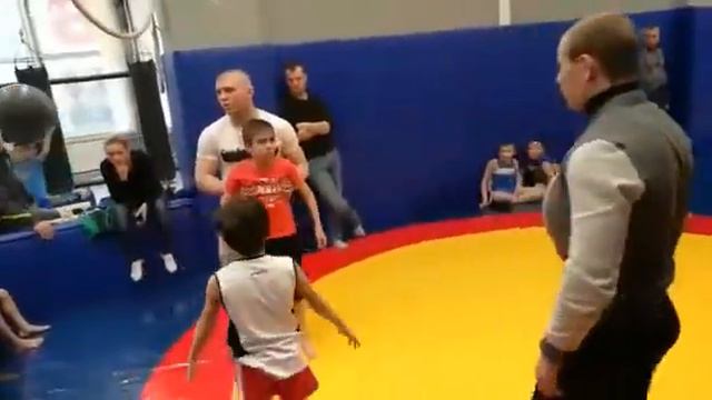 Эльдаров Эльдар смотреть онлайн