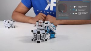 Unboxing & Lets Play - BLUE COZMO - Limited Edition -  Anki's New Cute Robot (FULL REVIEW!)