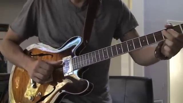 I Think She Knows Interlude смотреть онлайн