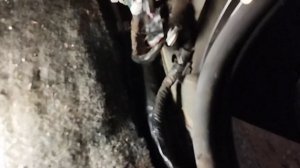 LAND CRUSER Prado 120 не работает (напрыскает} форсунка омывателя стекла задней двери ,багажника.