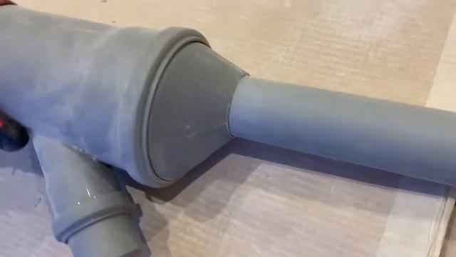 Устройство для засыпки перлита с помощью пылесоса￼