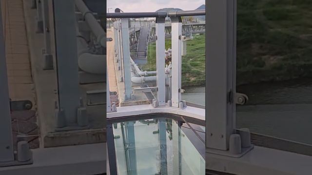 Самый большой мост круглый смотреть онлайн