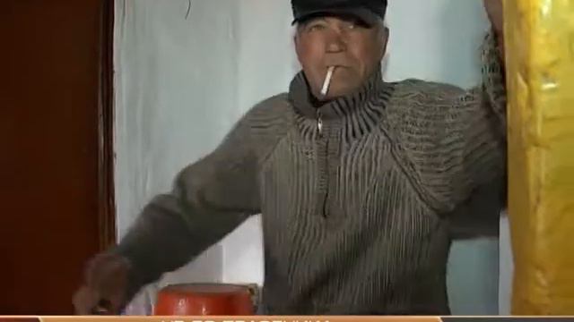 НЕ ДО ПРАЗДНИКА смотреть онлайн
