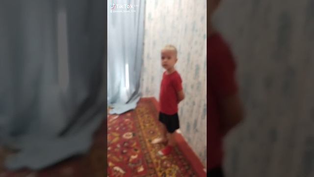 Леха бегает смотреть онлайн