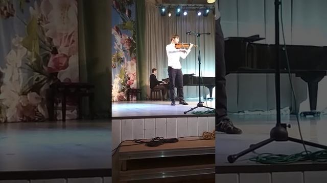 Г.Венявский "Куявяк", исполняет Гаврилов Михаил смотреть онлайн
