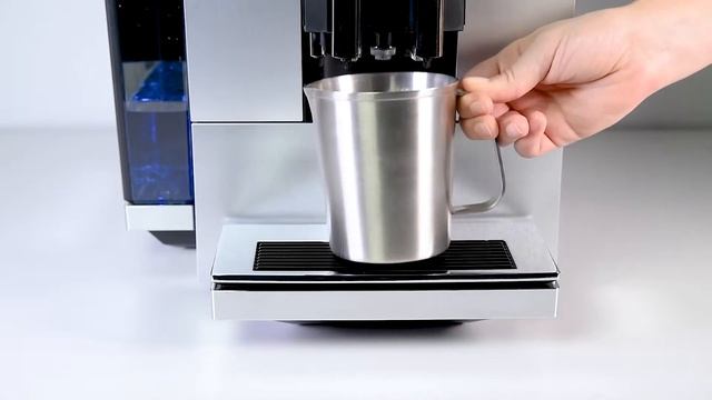 JURA Z6 - Descaling the machine смотреть онлайн