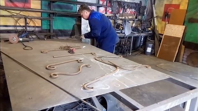 Кованая скамейка никуя. Черметстаил. АнтиковкА смотреть онлайн