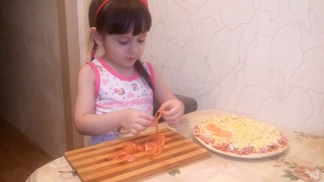 Первый кулинарный урок Алиюши смотреть онлайн