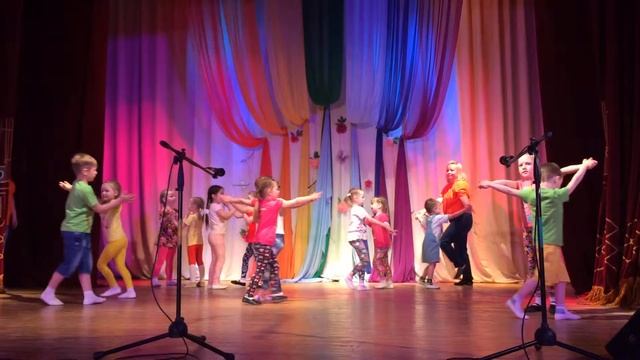 "Неразлучные друзья" смотреть онлайн