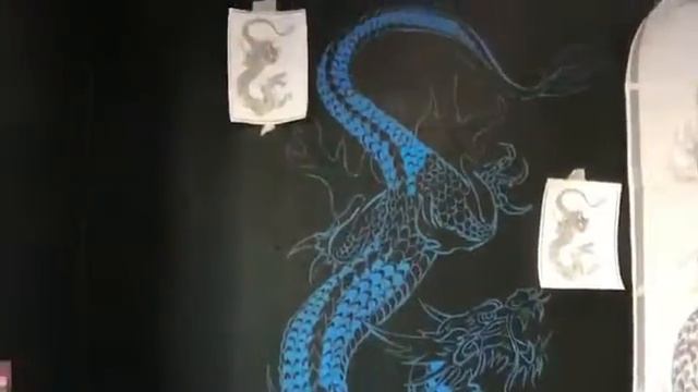 Рисунок на стене красками!!! смотреть онлайн