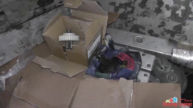 Ремонт привода секционных ворот Nice SU2000R01. Замена пластиковой шестеренки. смотреть онлайн