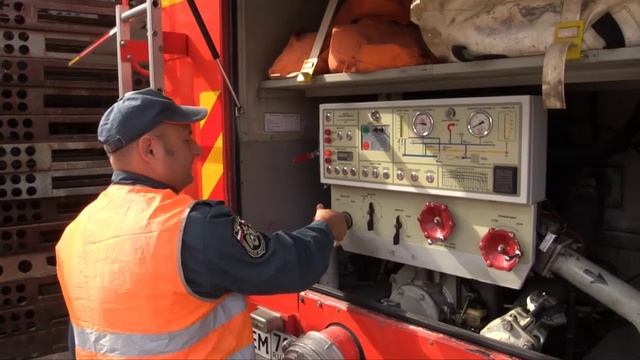 Пожарно-тактические учения прошли на производственном предприятии на Кузовлевском тракте смотреть онлайн